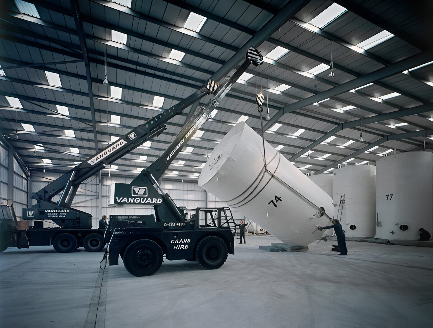 History 1975 upscaled