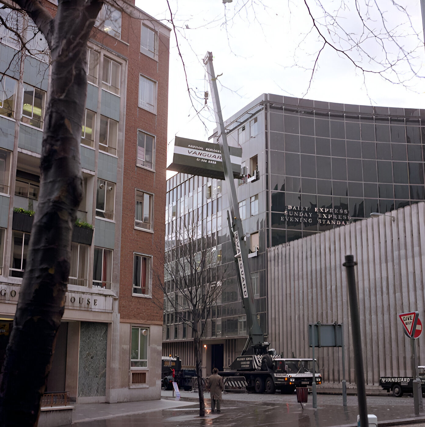 History 1980 upscaled