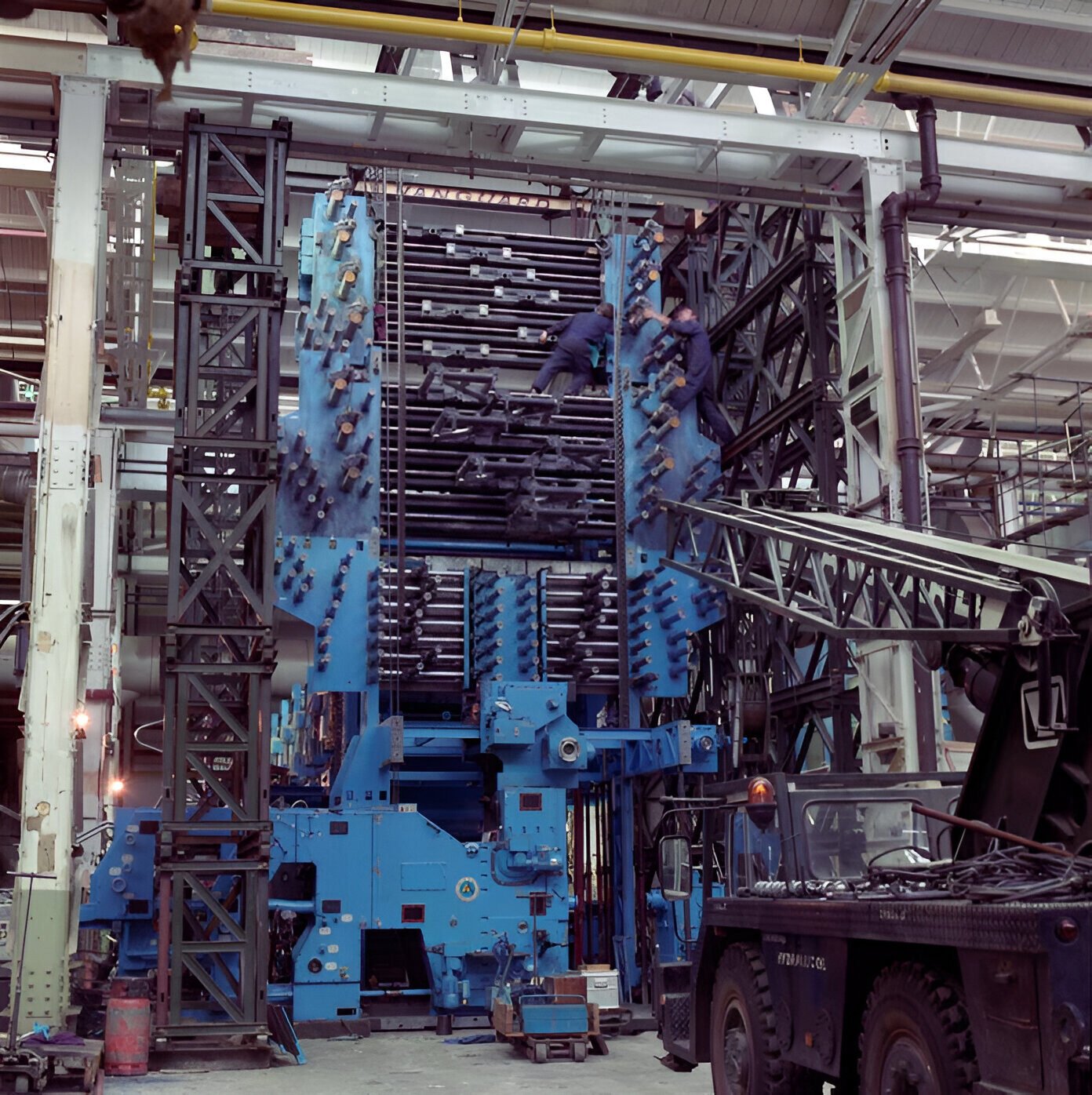 History 1983 upscaled